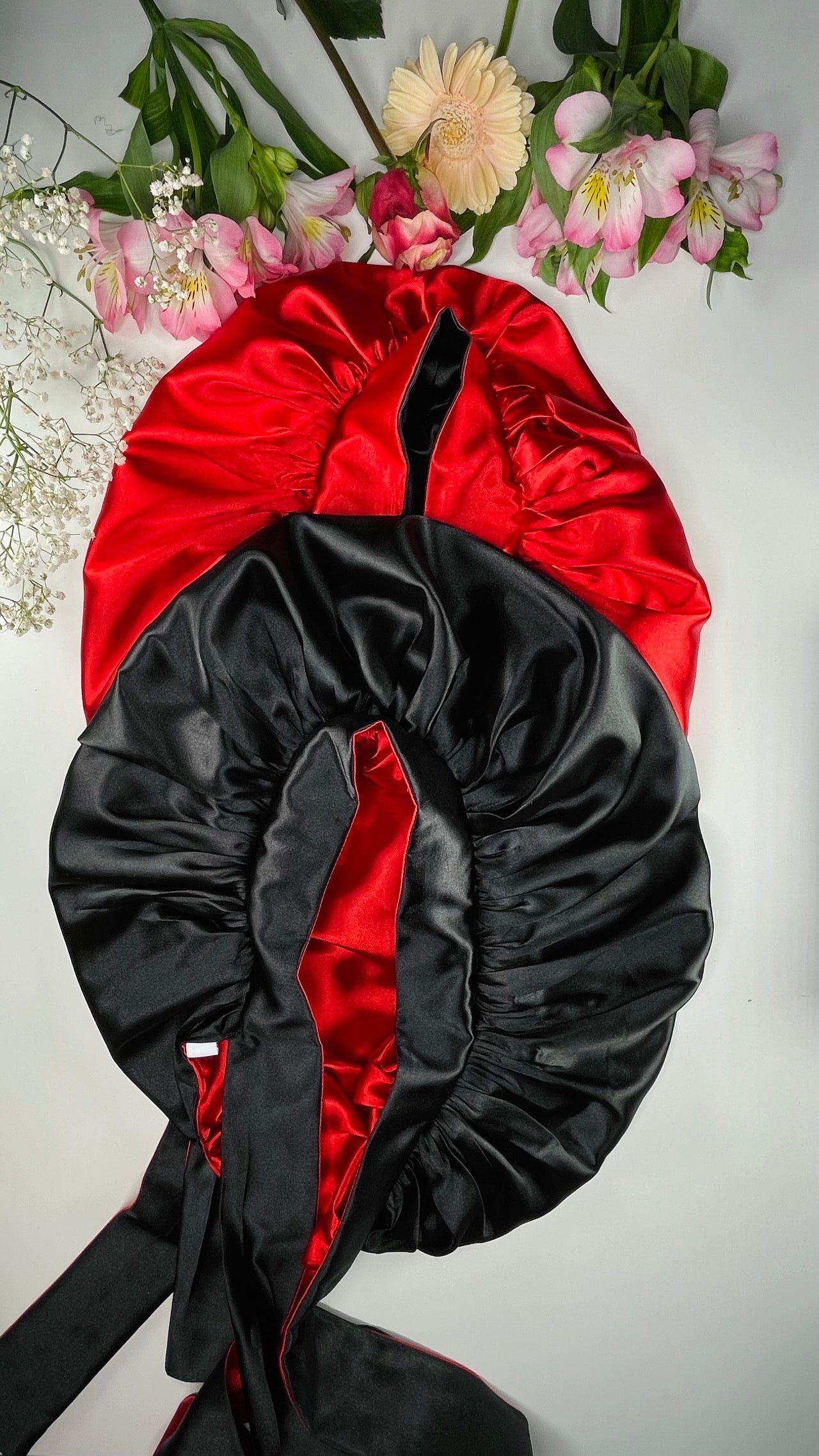 Bonnet Réversible Noir / Rouge