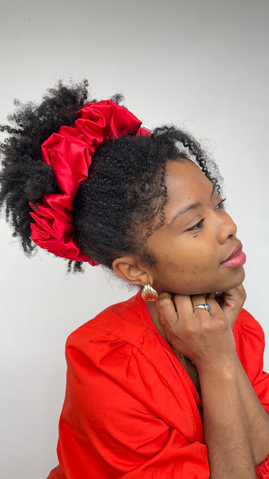 Chouchou Satin XXL Oversize Rouge – Édition Saint-Valentin