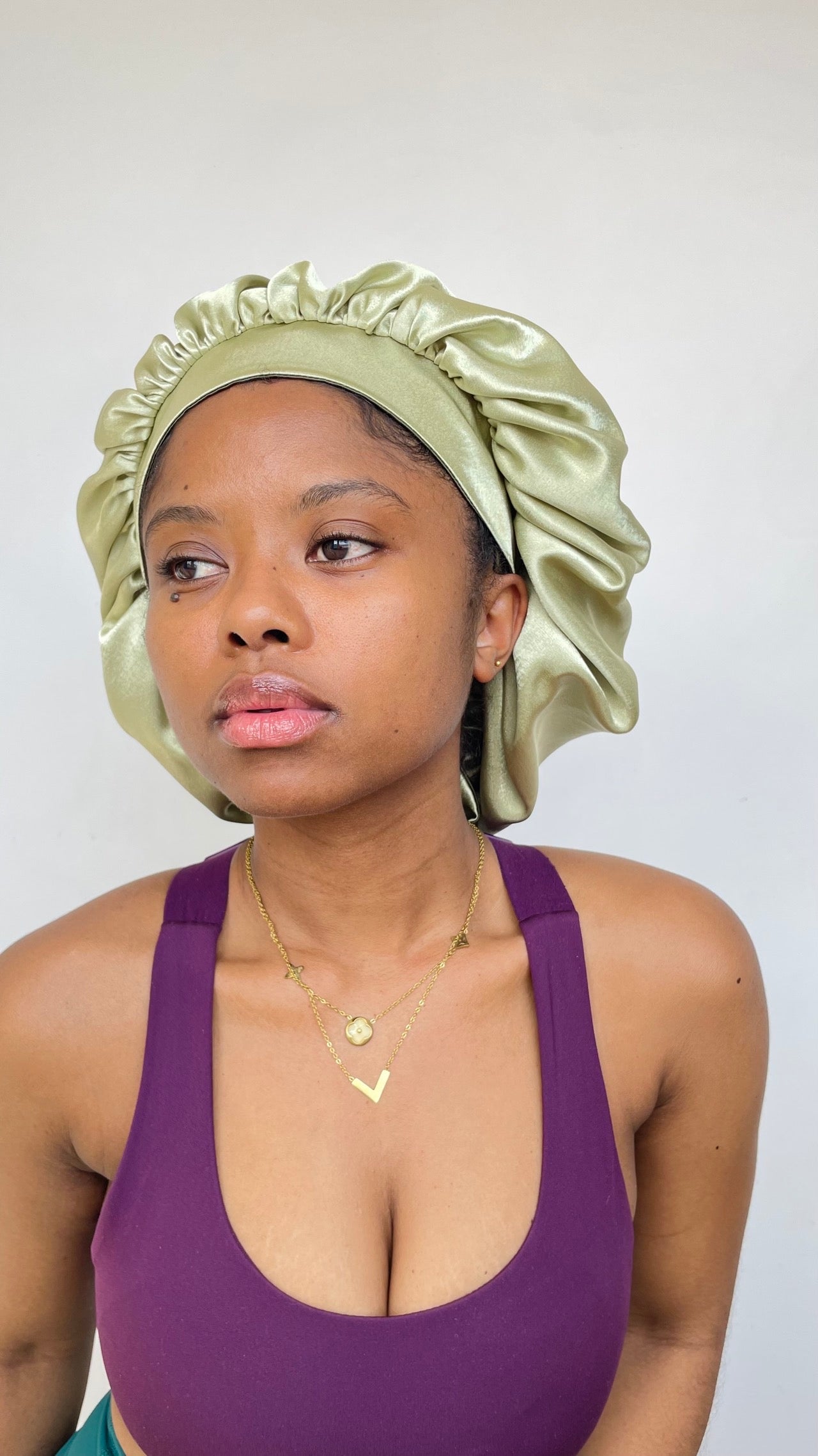 Bonnet Satin Réversible - Vert Sauge & Kaki