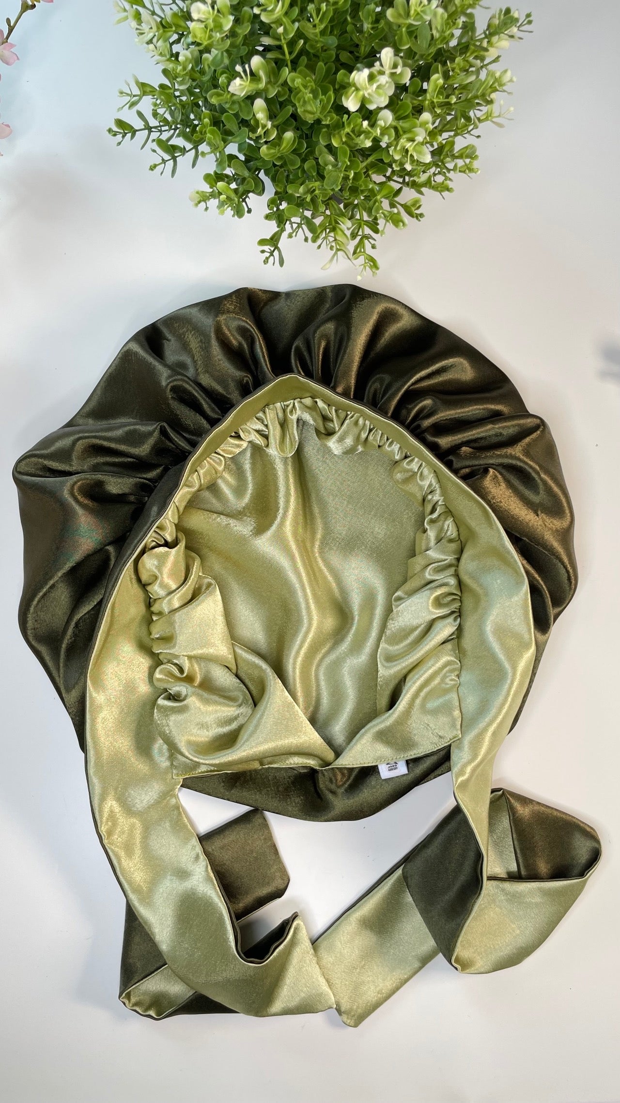 Bonnet Satin Réversible - Vert Sauge & Kaki