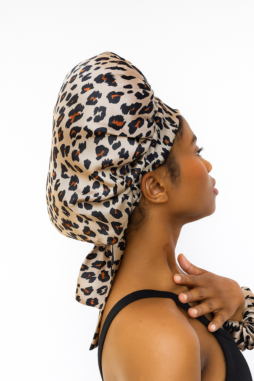 Bonnet en satin soie réversible- Imprimé léopard