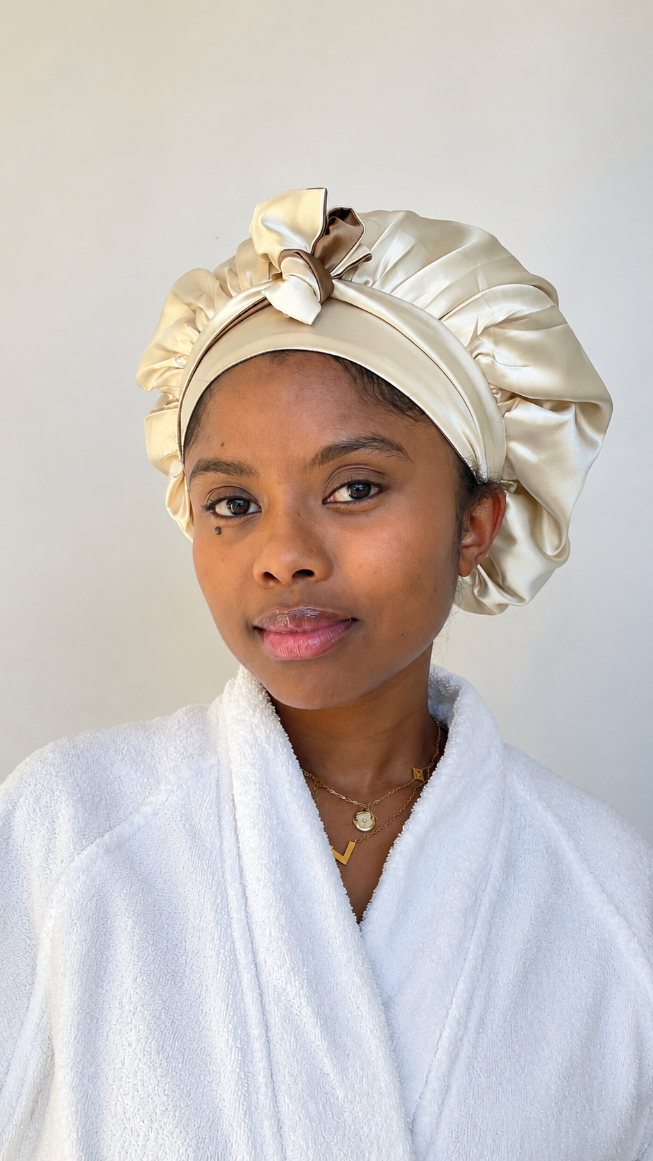 Bonnet Réversible Écru / Beige Foncé
