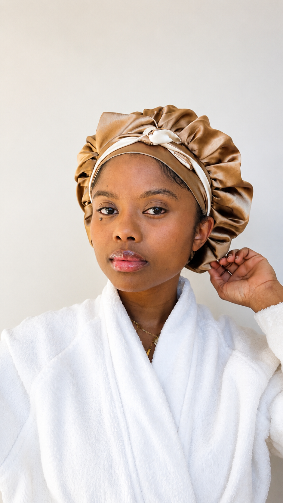 Bonnet Réversible Écru / Beige Foncé