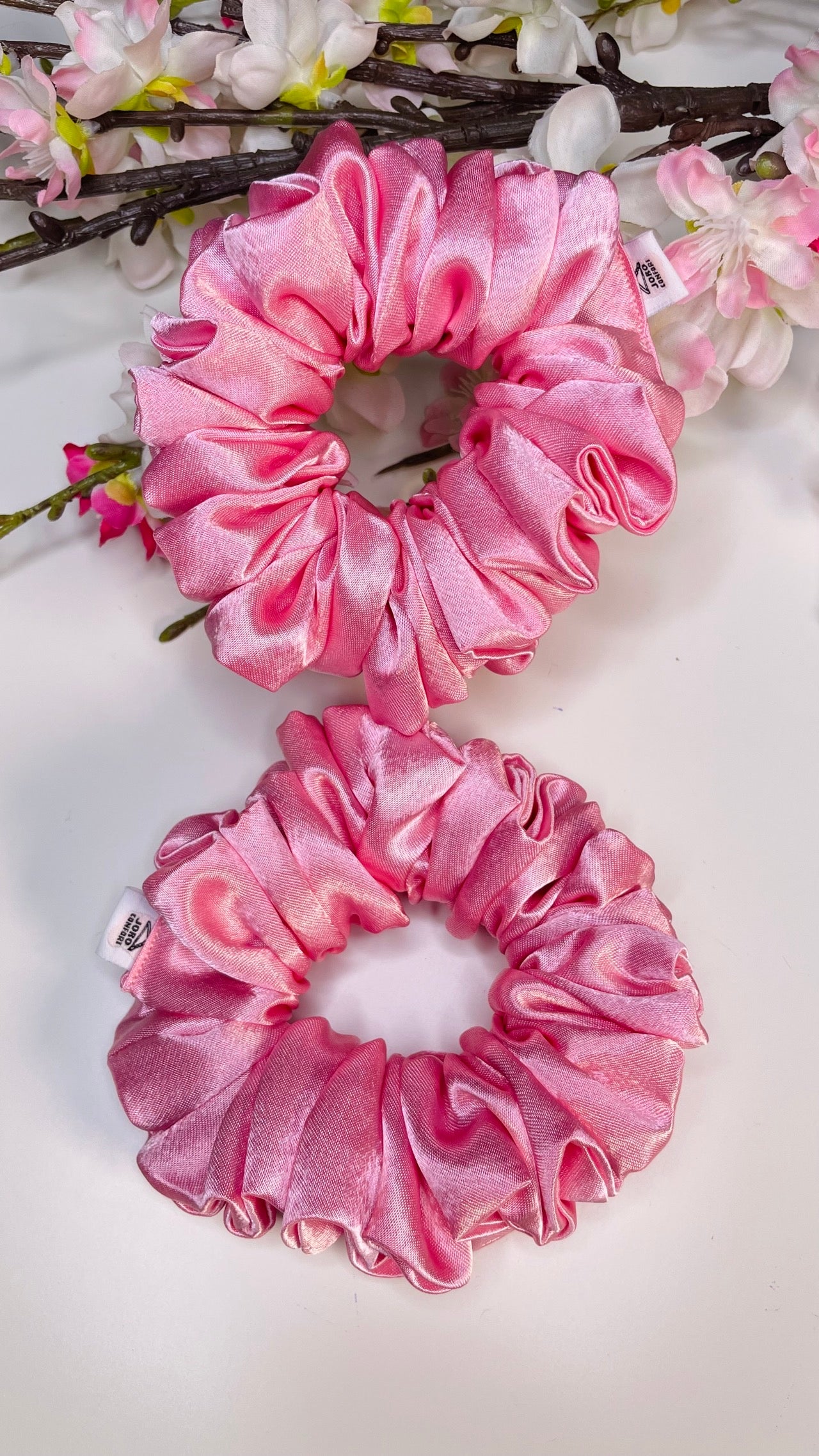 CHOUCHOU SATIN - Rose Barbie - Taille Moyenne