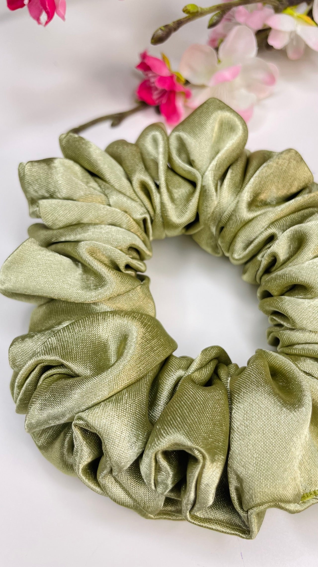 CHOUCHOU SATIN - Vert Sauge - Taille Moyenne
